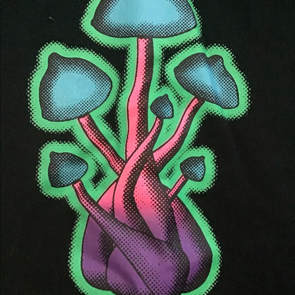 🍄 Space Tribe tank top - Picture 2 of 6